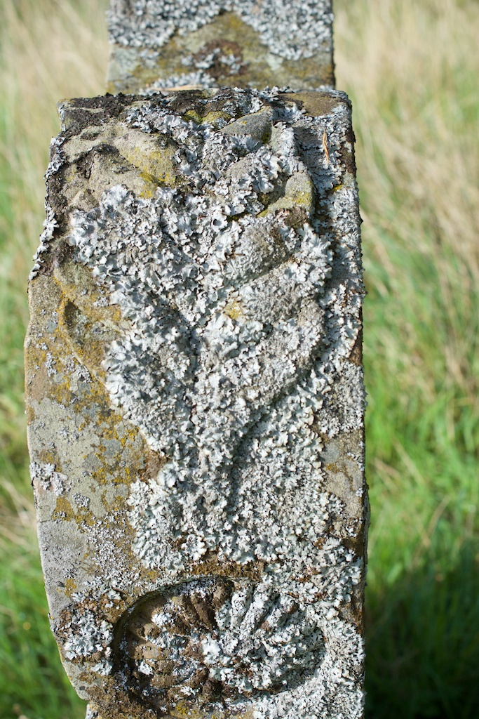 Shoulder of gravestone
